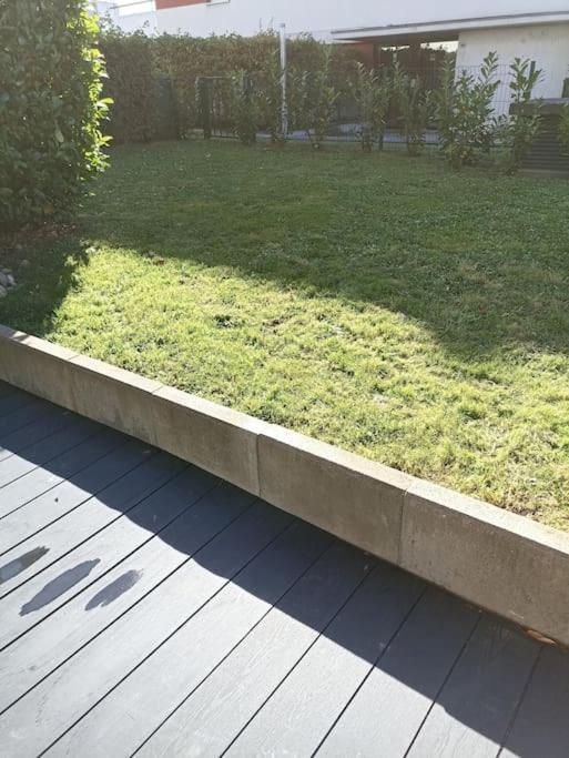 Tres Bel Appartement Rez De Jardin Appart De 53M2. Pfastatt Exteriör bild