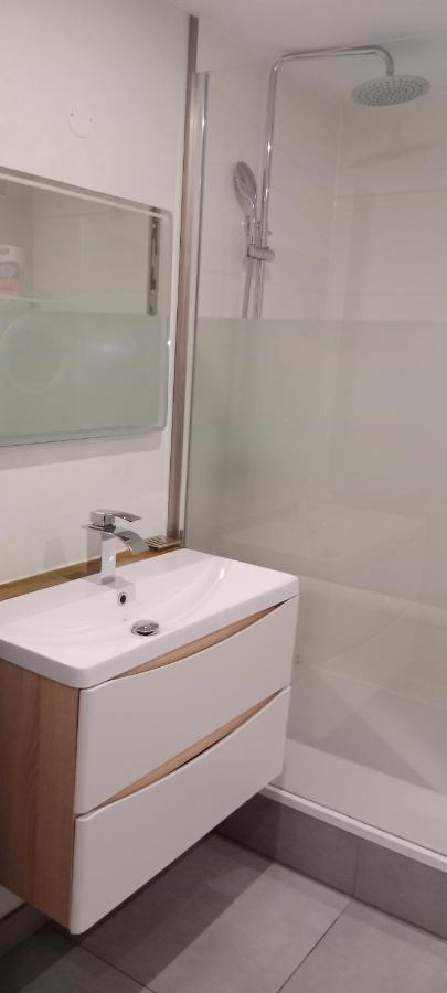 Tres Bel Appartement Rez De Jardin Appart De 53M2. Pfastatt Exteriör bild